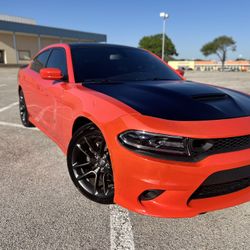 😎2021 Daytona Dodge Charger