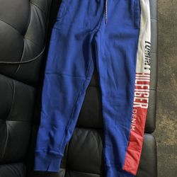 Tommy Joggers Size Small