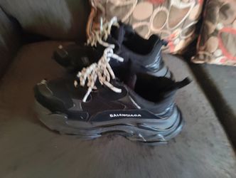 Balenciaga Triple S Clear Sole 