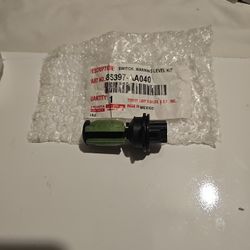 98-24 TOYOTA SIENNA/CAMRY/RAV4 FLUID LEVEL SENSOR SWITCH NEW