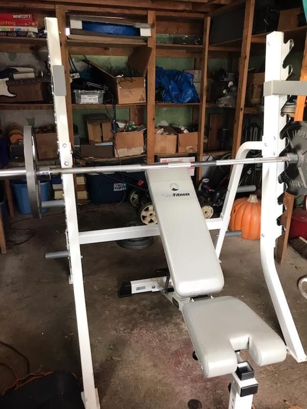 Weight bench/Gym equipment **LIKE NEW**