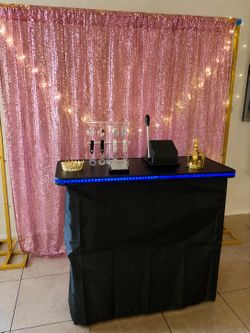 Photo Booth and Keychain Bar