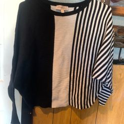 Sweter Negro Con Rayas