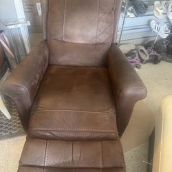 Recliner single sofa extremely comfortable