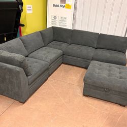 Thomasville 6 Piece Sectional Couch ! (FREE DELIVERY 🚚)