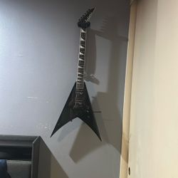 Jackson V Guitar