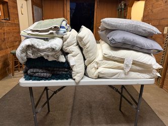 Mixed Lot of Pillows, Blankets, and Linens