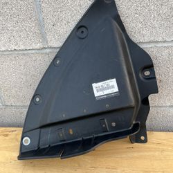 2016-2021 Mazda CX- 9 Driver Right passenger side Front Deflector Shield Oem  New