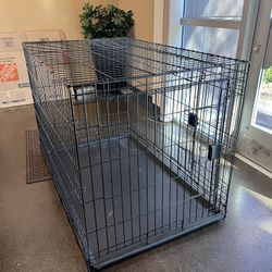 Portable Metal Wire Dog Crate 48"x30"x32.5" for Large Dogs, double door with removable tray and easy to assemble $50 