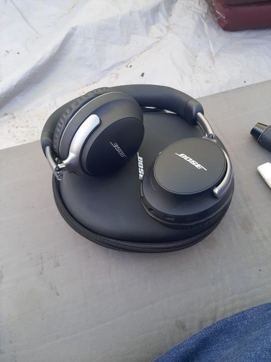 Headphone Bose Quietcomfort Headphone
