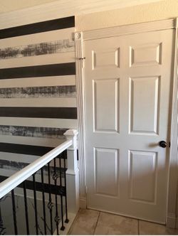 Used in good shape INTERIOR DOORS <>< VARIOUS SIZES