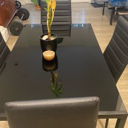 Black Stained Glass Table