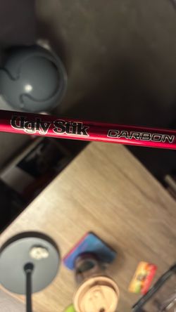 Ugly Stick Carbon Fishing Pole