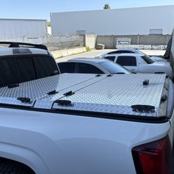 5ft Diamondback Truck Bed Cover With Weather Strip