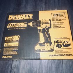De Walt Drill ATOMIC 