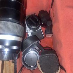 Pentax I 1000,cheapest You’ll  Get It  Go For 300$ Used On eBay 