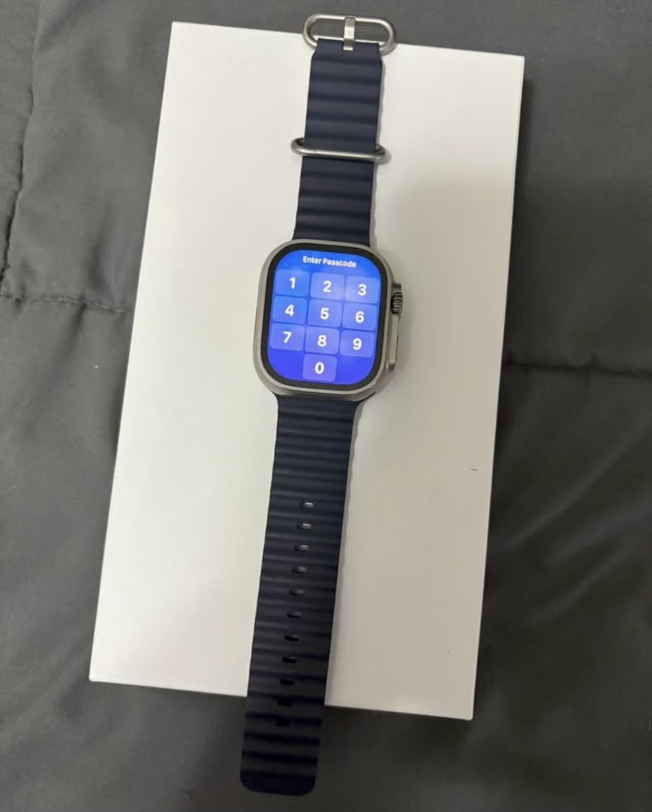 Apple Watch Ultra 2 49MM Titanium Cellular + GPS