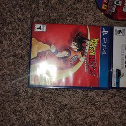 One Of The Games Has No Box But I Will Give U The Modern Warfare Box 