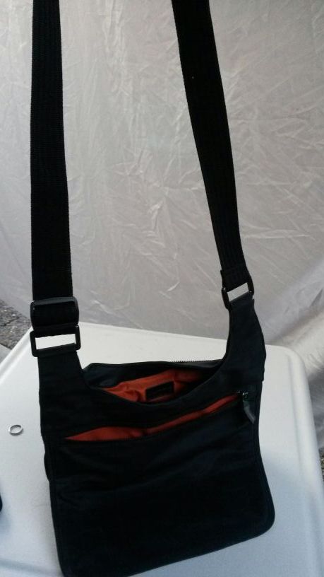 Evan Picone purse