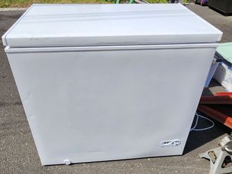 Deep freezer like new