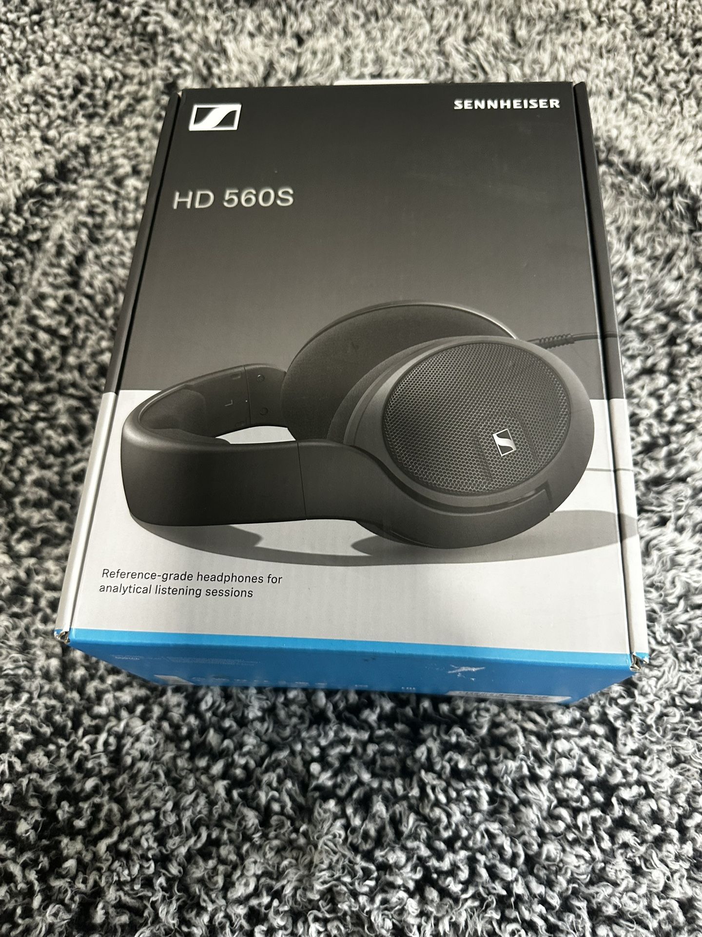 Sennheiser HD 560