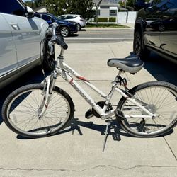 Cannondale Comfort 5