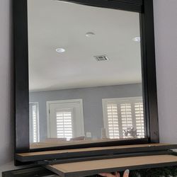 Dresser / Wall Mirror 