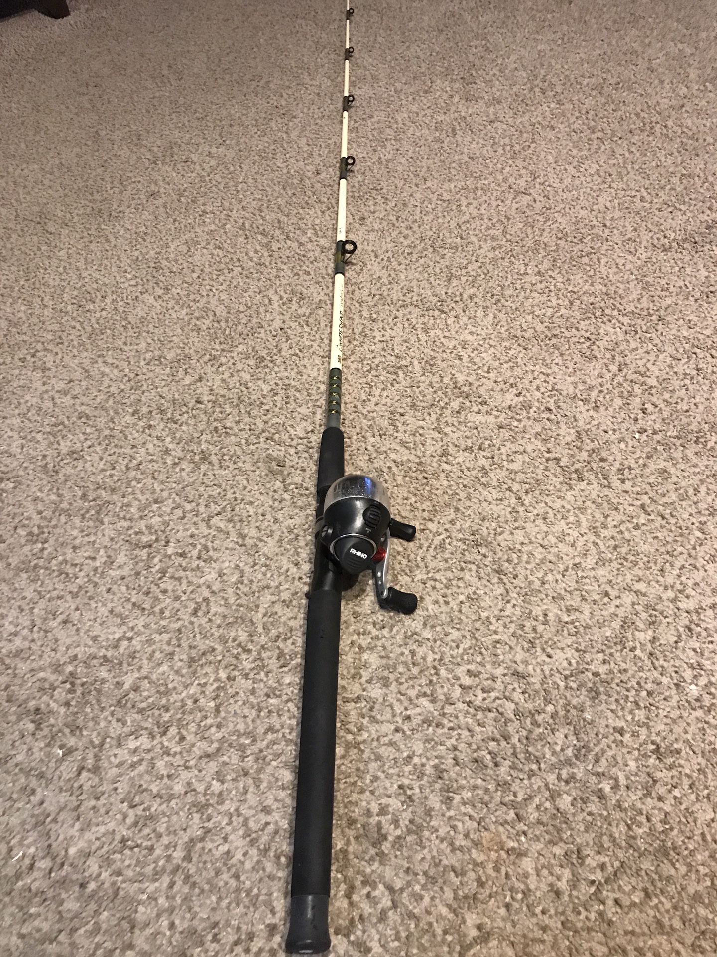 Vintage Rare ZEPCO White Rhino Saltwater Combo 