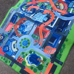 Kids hot wheels play mat 4 x 5 only $15