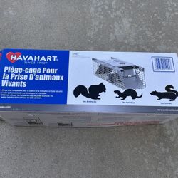 Live Animal Cage Trap.  (17”L x 5”W x 5”H ).