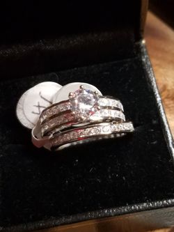 925 Sterling silver Engagements Ring