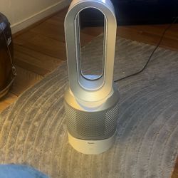 Dyson Air Purifier With Cool & Heat 