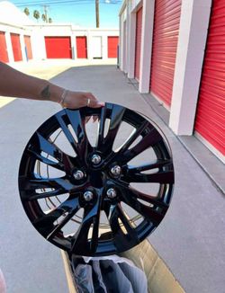 Hubcaps
