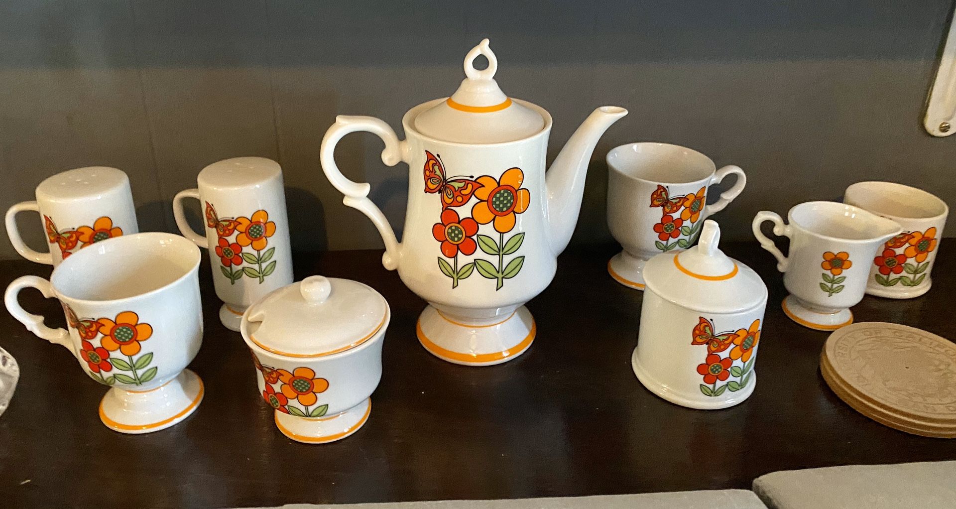 Full retro tea set mint vintage