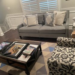 Entire Room Furnitire 900 Barely Used 