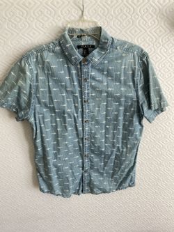 Forever 21 shark print shirt SZ medium
