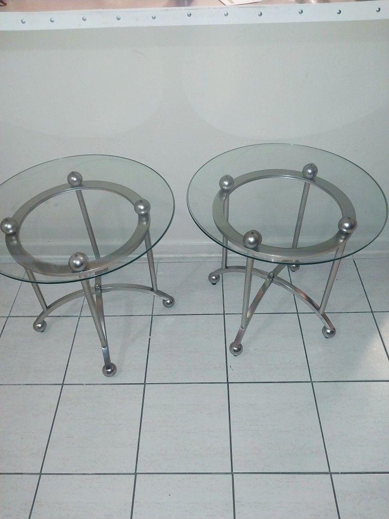 2 End Tables