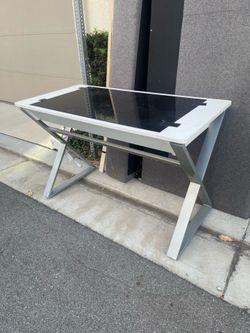 Bayside White Computer Writing Desk W/ Glass Top And 2 Outlets/2 USB Ports