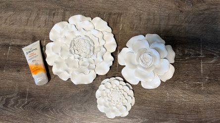 White Ceramic Flower Wall Decor Set of 3
