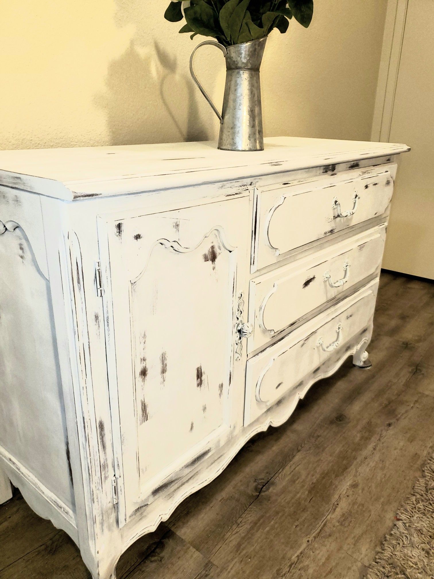 Dresser/Buffet