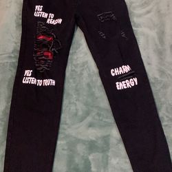 Medium(32) Ripped Jeans