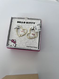 Hello Kitty Earrings 