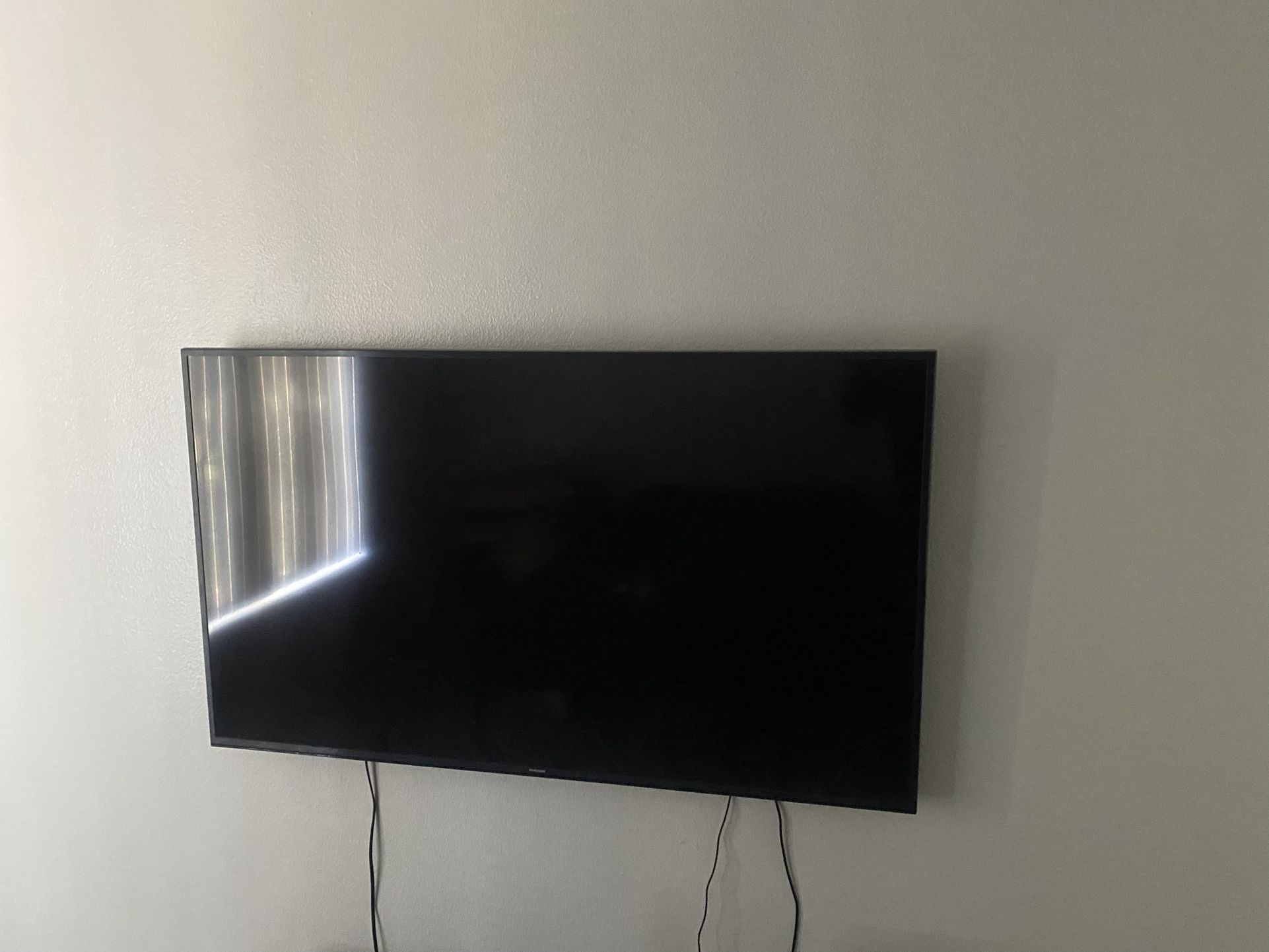 60 Inch Samsung Smart TV