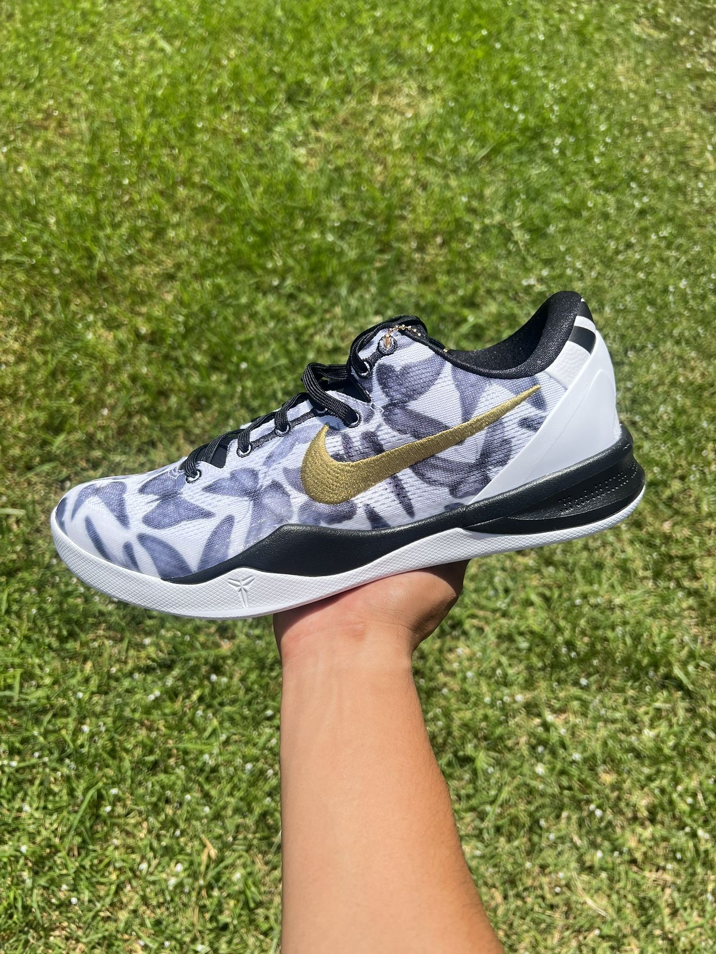 Kobe 8 “Mambacita” Size 11 