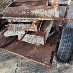 Selling This Parking Lot Blocks And Splash Block 