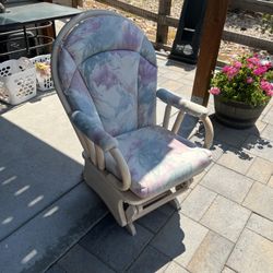 Glider Rocking Chair 