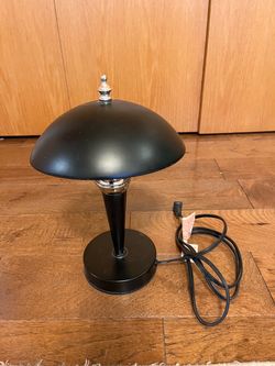 Decorative table lamp