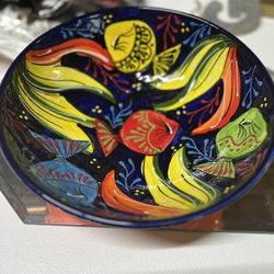 Ivankos Hand Painted 11.5” Round Talavera Serving Bowl Handmade In Spain 4” Deep   This beautiful stoneware bowl by Ivankos is a perfect addition to a