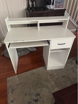 White desk with shelf