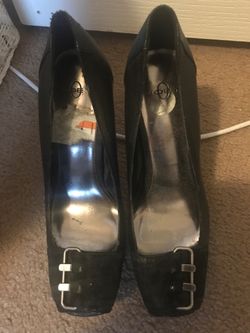 Black heels with buckle